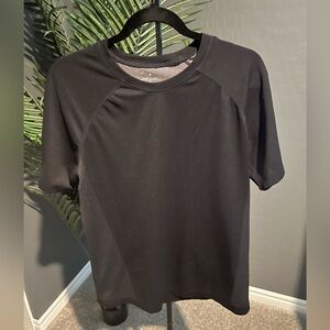 Fabletics- Men's Short Sleeve Active T-Shirt: